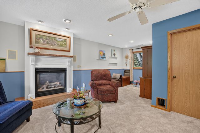 13116 Court Place, Burnsville, MN 55337