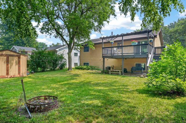 13116 Court Place, Burnsville, MN 55337