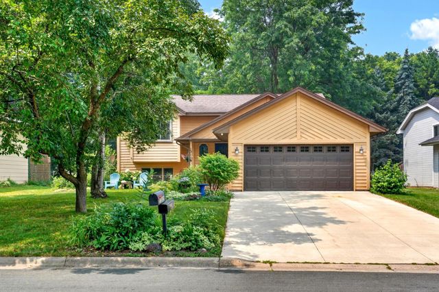 13116 Court Place, Burnsville, MN 55337