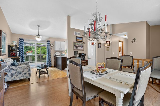 13116 Court Place, Burnsville, MN 55337