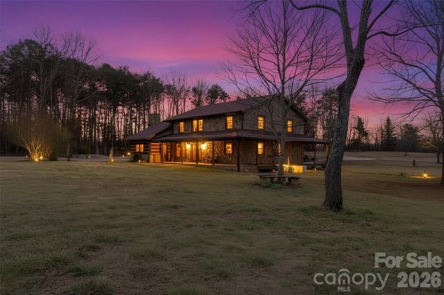 2255 Mount Olive Church Road, Newton, NC 28658