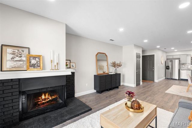 2224 Canyonlands Drive C, Maryland Heights, MO 63043