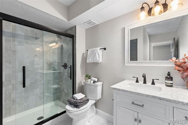 2224 Canyonlands Drive C, Maryland Heights, MO 63043