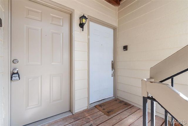 2224 Canyonlands Drive C, Maryland Heights, MO 63043