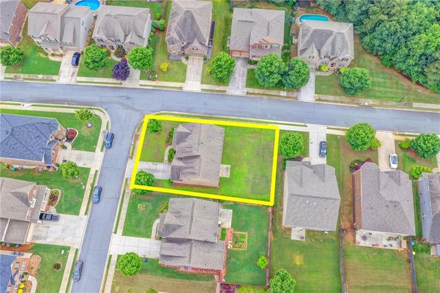 4228 Woods Creek Lane, Suwanee, GA 30024