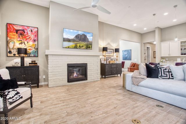 23219 N 73RD Way, Scottsdale, AZ 85255