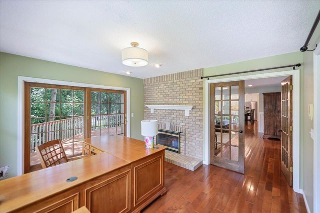 1638 Quail Ridge Circle, Woodbury, MN 55125