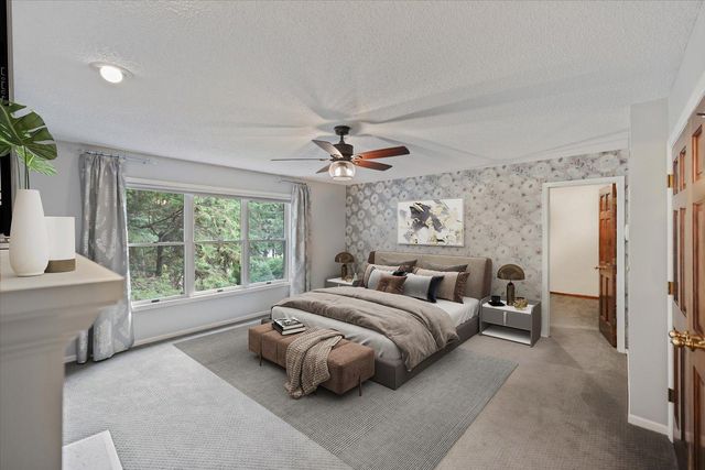 1638 Quail Ridge Circle, Woodbury, MN 55125