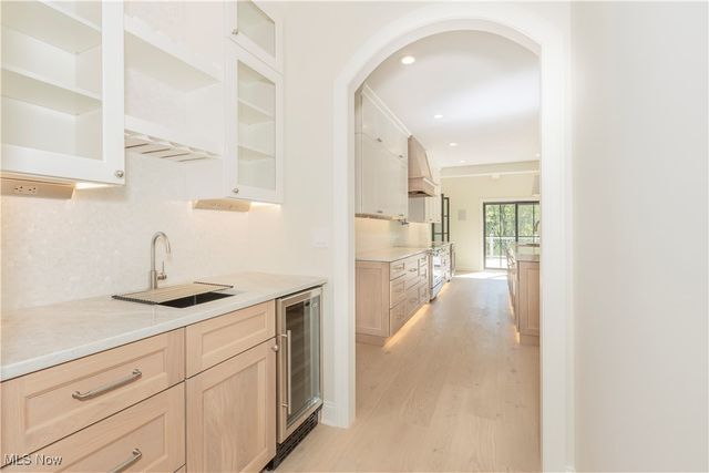 2816 Rocky Ridge Drive, Westlake, OH 44145