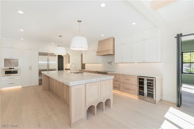 2816 Rocky Ridge Drive, Westlake, OH 44145