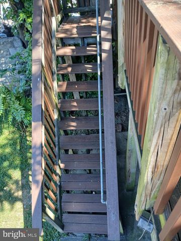 1728 E 32ND ST, Baltimore, MD 21218