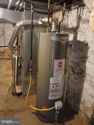 1728 E 32ND ST, Baltimore, MD 21218