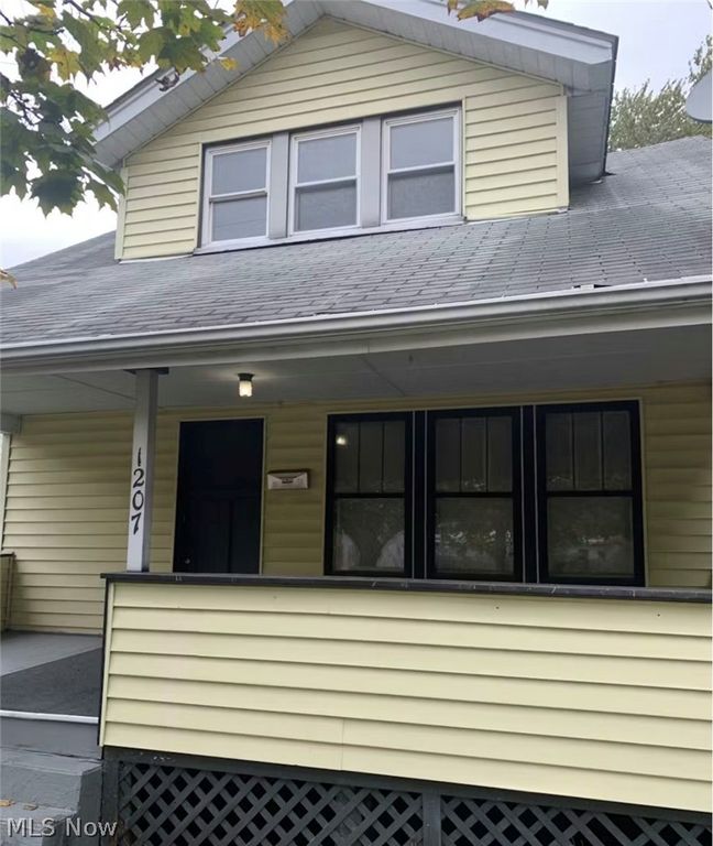 1207 California Avenue, Akron, OH 44314