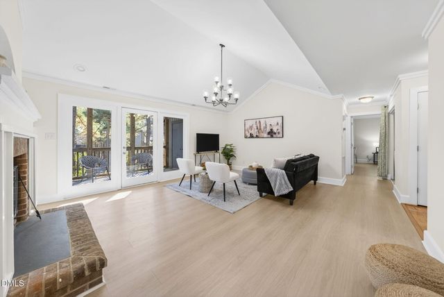 16 Stillwater Park, Durham, NC 27707