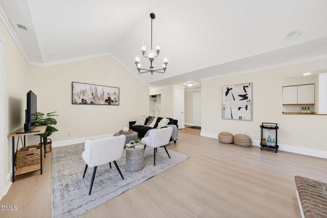 16 Stillwater Park, Durham, NC 27707