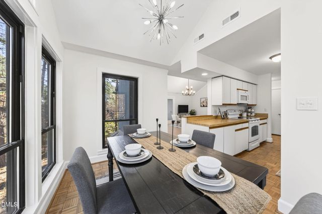 16 Stillwater Park, Durham, NC 27707