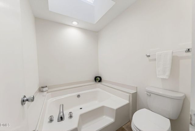 16 Stillwater Park, Durham, NC 27707