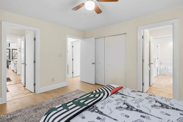 16 Stillwater Park, Durham, NC 27707