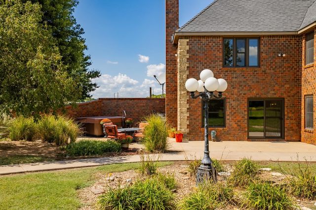 2852 NE 160, Cheney, KS 67025