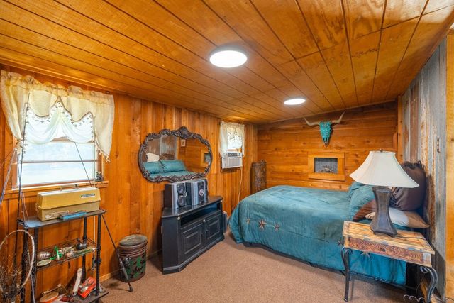 2852 NE 160, Cheney, KS 67025