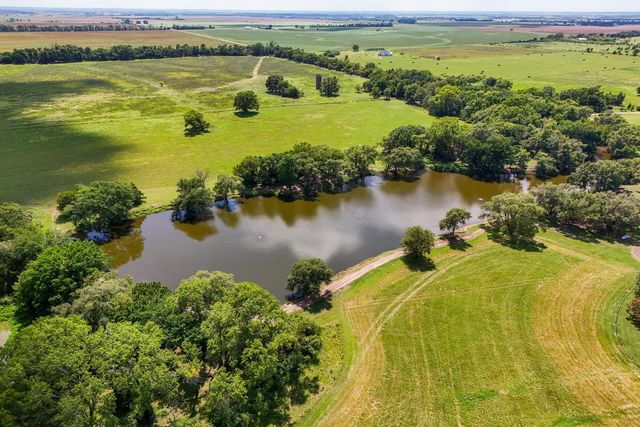 2852 NE 160, Cheney, KS 67025