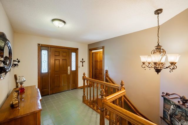 2852 NE 160, Cheney, KS 67025