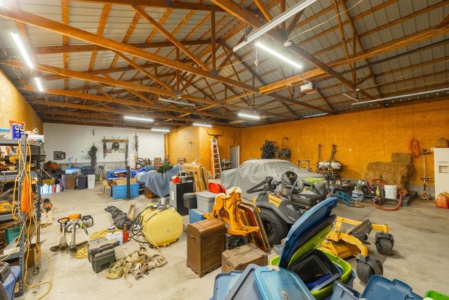 2852 NE 160, Cheney, KS 67025