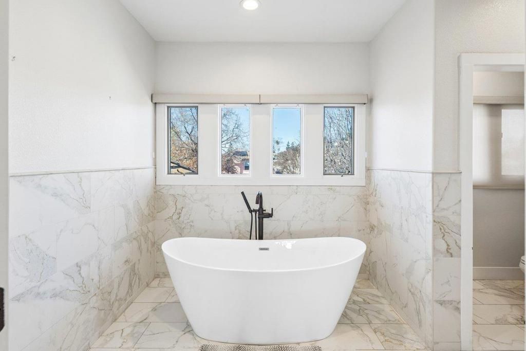 Image 46 of property listing at 3756 Gleneagles Drive, Stockton, CA 95219