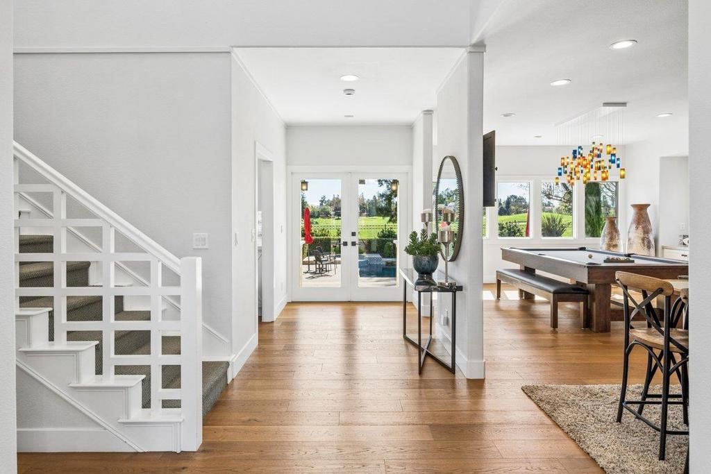 Image 5 of property listing at 3756 Gleneagles Drive, Stockton, CA 95219