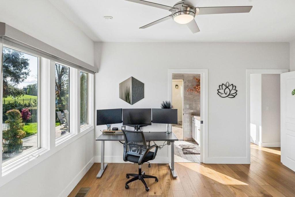 Image 54 of property listing at 3756 Gleneagles Drive, Stockton, CA 95219