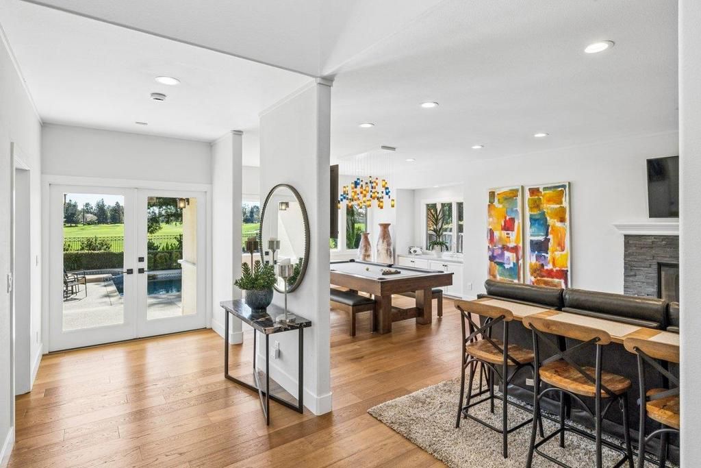 Image 6 of property listing at 3756 Gleneagles Drive, Stockton, CA 95219