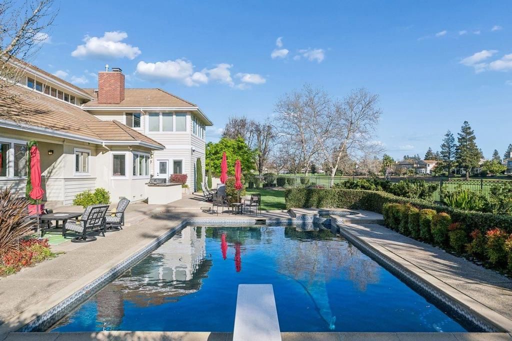 Image 81 of property listing at 3756 Gleneagles Drive, Stockton, CA 95219