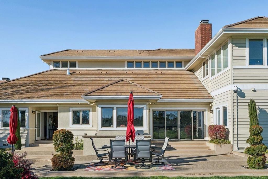 Image 87 of property listing at 3756 Gleneagles Drive, Stockton, CA 95219