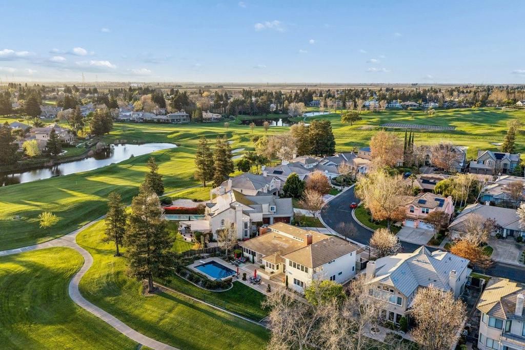 Image 96 of property listing at 3756 Gleneagles Drive, Stockton, CA 95219