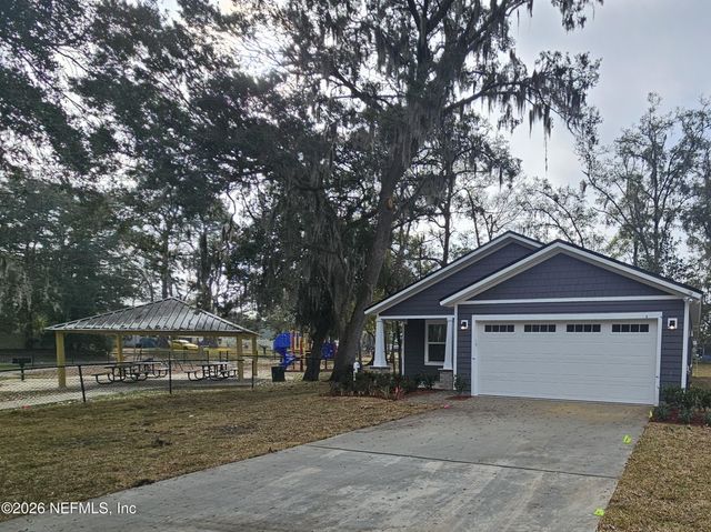 7138 BERRY Avenue, Jacksonville, FL 32211