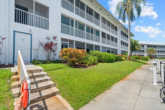 1864 SW Palm City Road Unit 103, Stuart, FL 34994
