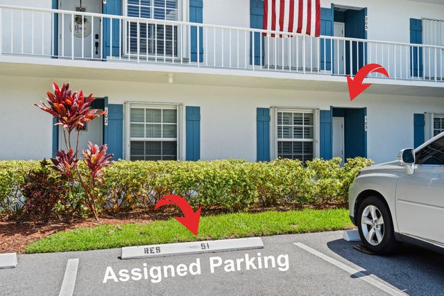 1864 SW Palm City Road Unit 103, Stuart, FL 34994