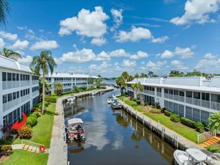 1864 SW Palm City Road Unit 103, Stuart, FL 34994