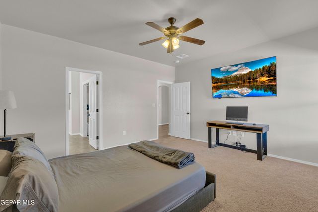 3261 LEAH POINT Lane, El Paso, TX 79938