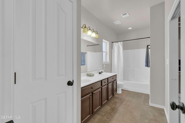 3261 LEAH POINT Lane, El Paso, TX 79938