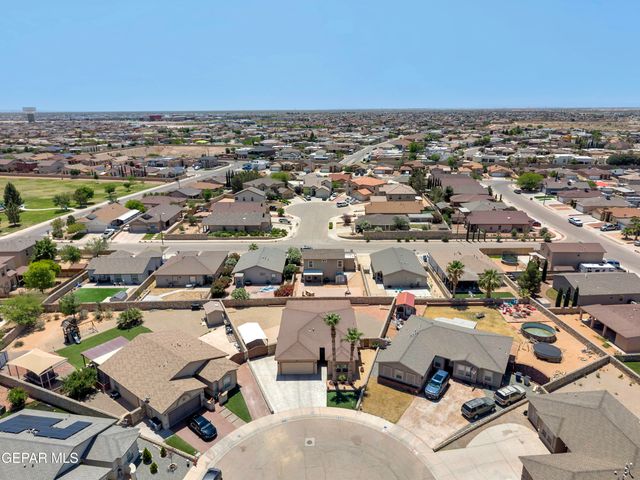 3261 LEAH POINT Lane, El Paso, TX 79938