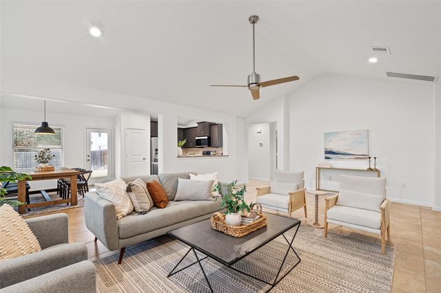 705 Schefer ST, Leander, TX 78641