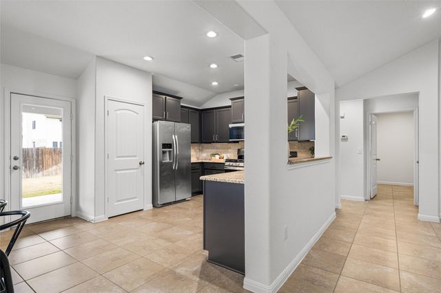 705 Schefer ST, Leander, TX 78641