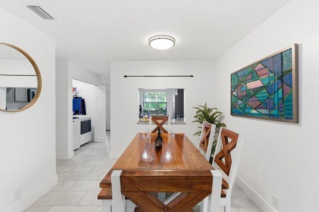 10900 W Sample Road, Coral Springs, FL 33065