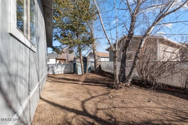 175 Ave De La Couleurs, Sparks, NV 89434