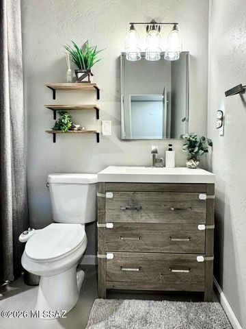 1981 W Khaibar Place, Tucson, AZ 85704