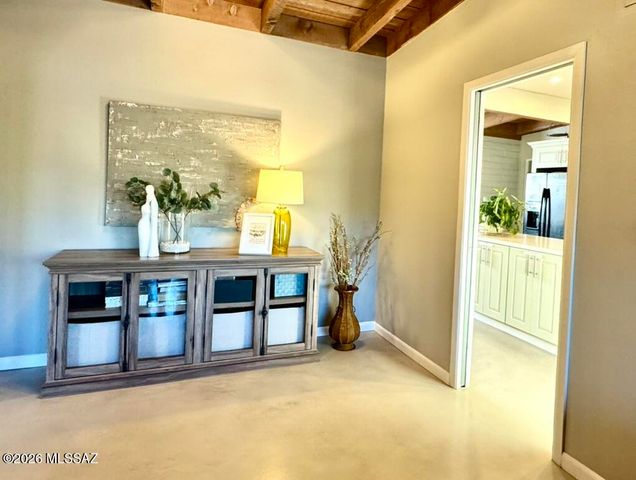 1981 W Khaibar Place, Tucson, AZ 85704