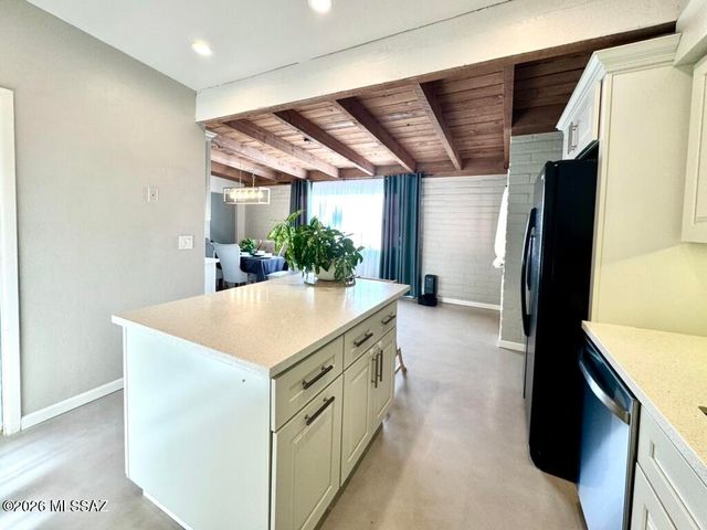 1981 W Khaibar Place, Tucson, AZ 85704