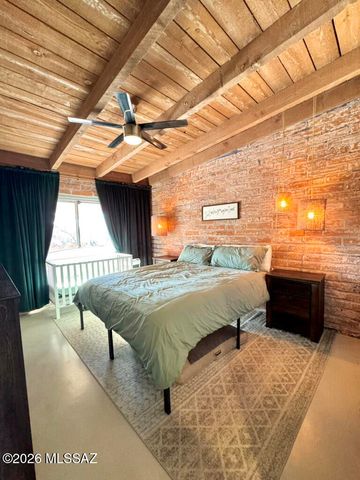 1981 W Khaibar Place, Tucson, AZ 85704