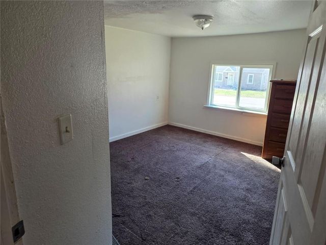 6260 LATHROP Avenue, Kansas City, KS 66104